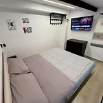 Hub Apartment